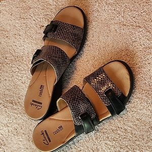 Sandal
